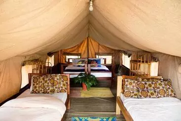 پانسیون Villa Katwe