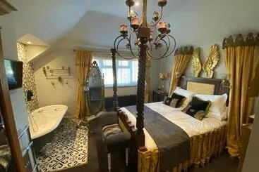 Aamiaismajoitus (B&B) Varr House @ Meadow View