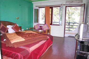 Hotel Goroomgo Shivay Kausani