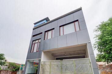 Hotel Oyo 81954 K7 Regency