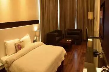 Hotel Marigold Sarovar Portico Shimla