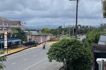 בית מלון כפרי Asian Koh Kong