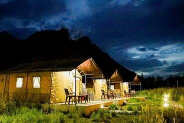 Hotel Cozy Ethnic Camp