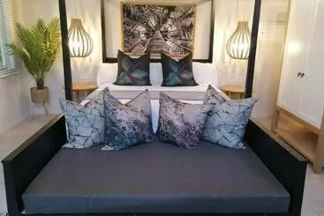 Aamiaismajoitus (B&B) Tranquility Lodge