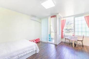 Motel Hadong Jiri Palbegae Pension