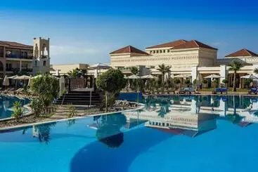 Отель Be Live Collection Saidia