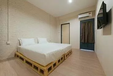 Bed and Breakfast A
