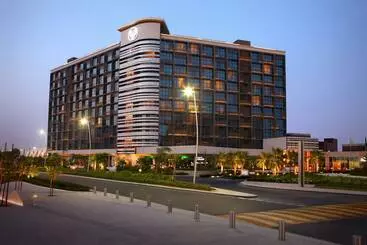 호텔 Centro Yas Island By Rotana