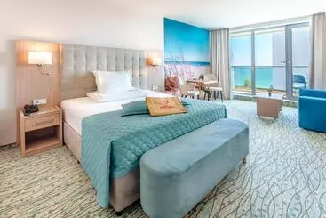 Astoria Hotel All Inclusive & Private Beach