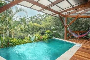 ホテル Nayara Gardens