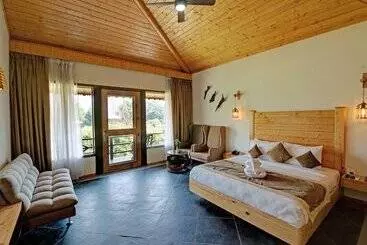 Отель Tarangi Resort And Spa