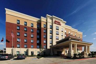 Отель Hampton Inn & Suites Dallas/lewisvillevista Ridge Mall, Tx