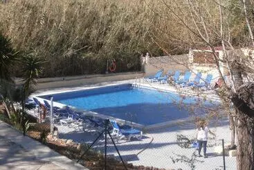 Сельский дом Oasis Country Park Campground