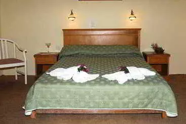 بيت ريفى To Spitaki Tou Papa