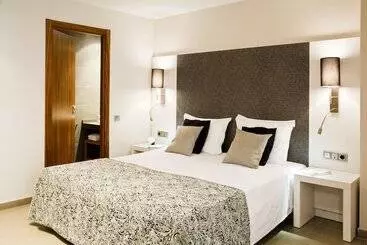 Апартаменты Up Suites Bcn