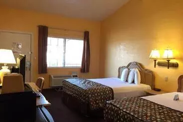 Hotel Anaheim Discovery Inn And Suites