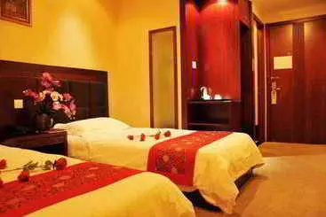 Hotel Beijing Traditional View