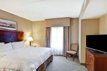 Отель Hampton Inn Lewisburg