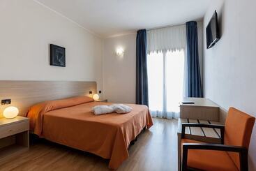 בית מלון כפרי Mercury Boutique