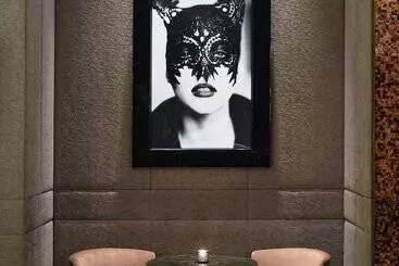 Отель The Hazelton