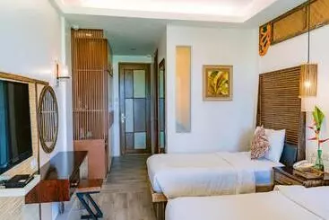 ホテル Damires Hills Farm And Spa Resort