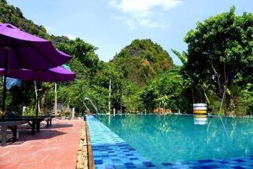 هتل Phong Nha Magic Fingers Homestay And Spa