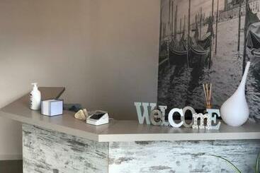 Bed and Breakfast Alloggi Al Melograno