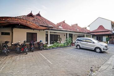 Hotel Oyo 90676 Oryza