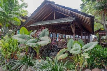 Szálloda Reddoorz Syariah Near Stasiun Pekalongan 3