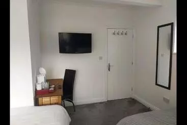펜션 Room In Guest Room Family Room With Private Bathroom