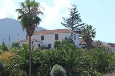 田舎風ホテル Rural Finca Sulula