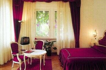 Park Hotel Ville Montefiori