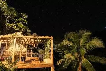 Beso Hilltop Retreat   Hostel