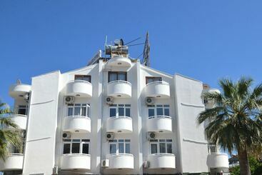 Melles Hotel & Apart