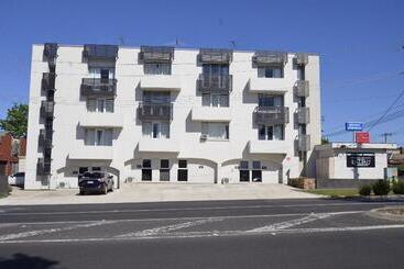 Parkville Place Serviced Apartments