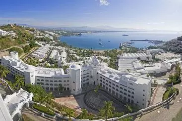 Resort Otel Las Hadas By Brisas