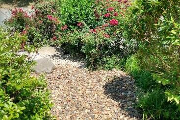 Hotel The Glenville Inn