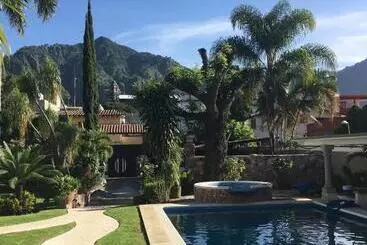 Hotel Concierge Flor Y Canto