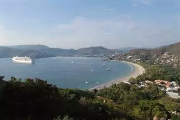 Hotelli La Escollera Suites Adults Only