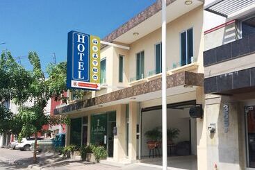 בית מלון כפרי La Jolla Express