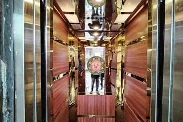 Hotel Royal Vrindavan