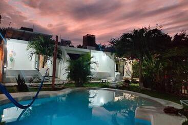 Bed and Breakfast Teki Sha Home&suites