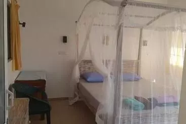 Pension Tikkiries Guest House