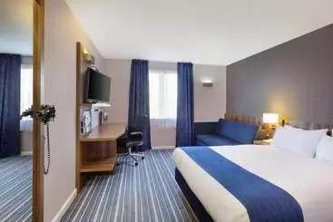 فندق Holiday Inn Express Poole, An Ihg