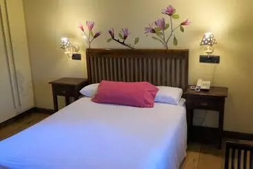 Hotel Rural Rural Palacio Fernández Heres