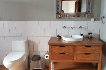 민박 Casa De Tillie