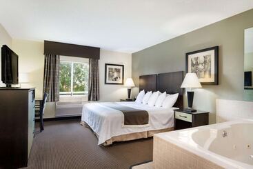 호텔 Baymont By Wyndham Dale