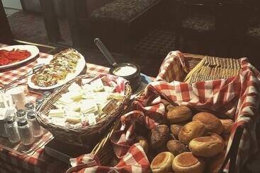 فندق Den Röda Båten