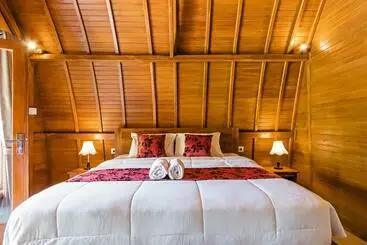 هتل Kelingking Mesari Villa And Spa