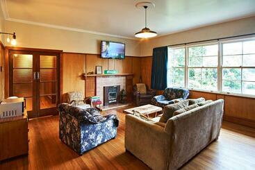 Motel Royal Matawhero